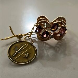 Four Seasons Estate Vintage Rose Gold 18k HGE and Purple Stones Women's Ring